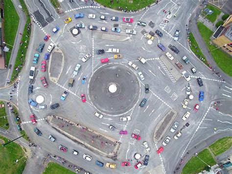 The Green Magic: How Magic Roundabouts Can Improve Air Quality